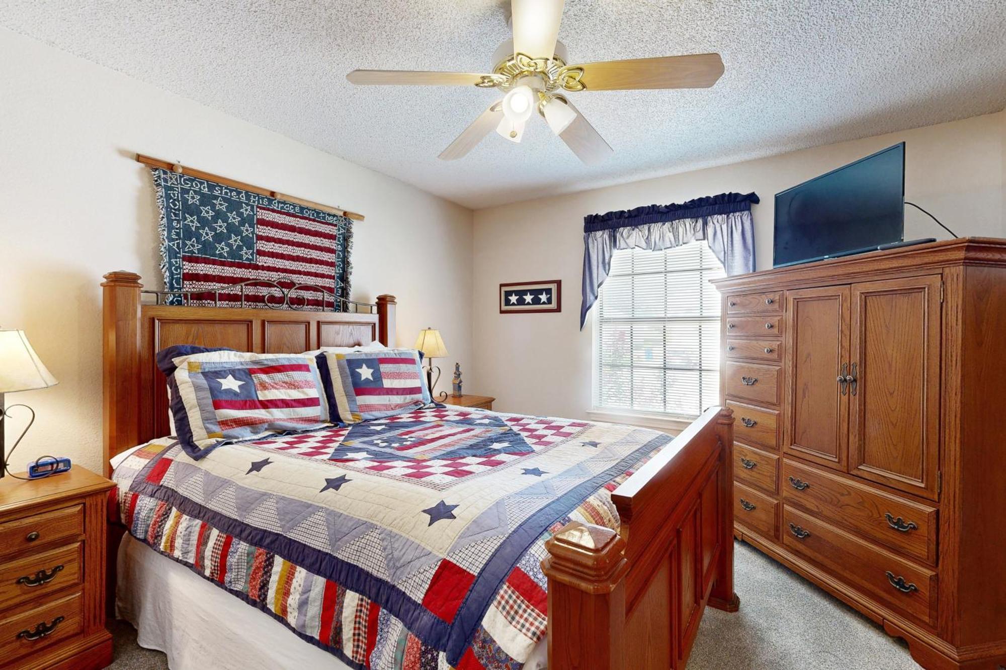Condo On The Green Canyon Lake Extérieur photo