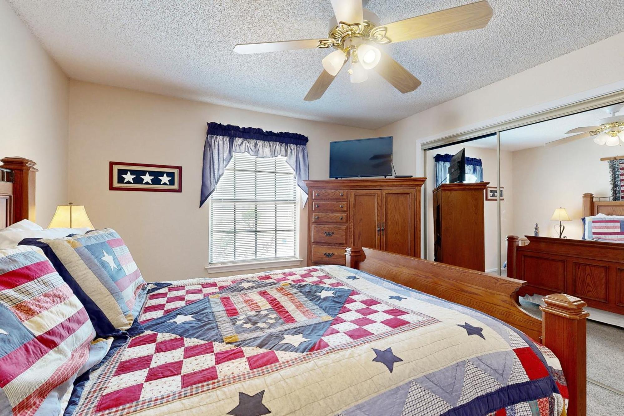 Condo On The Green Canyon Lake Extérieur photo